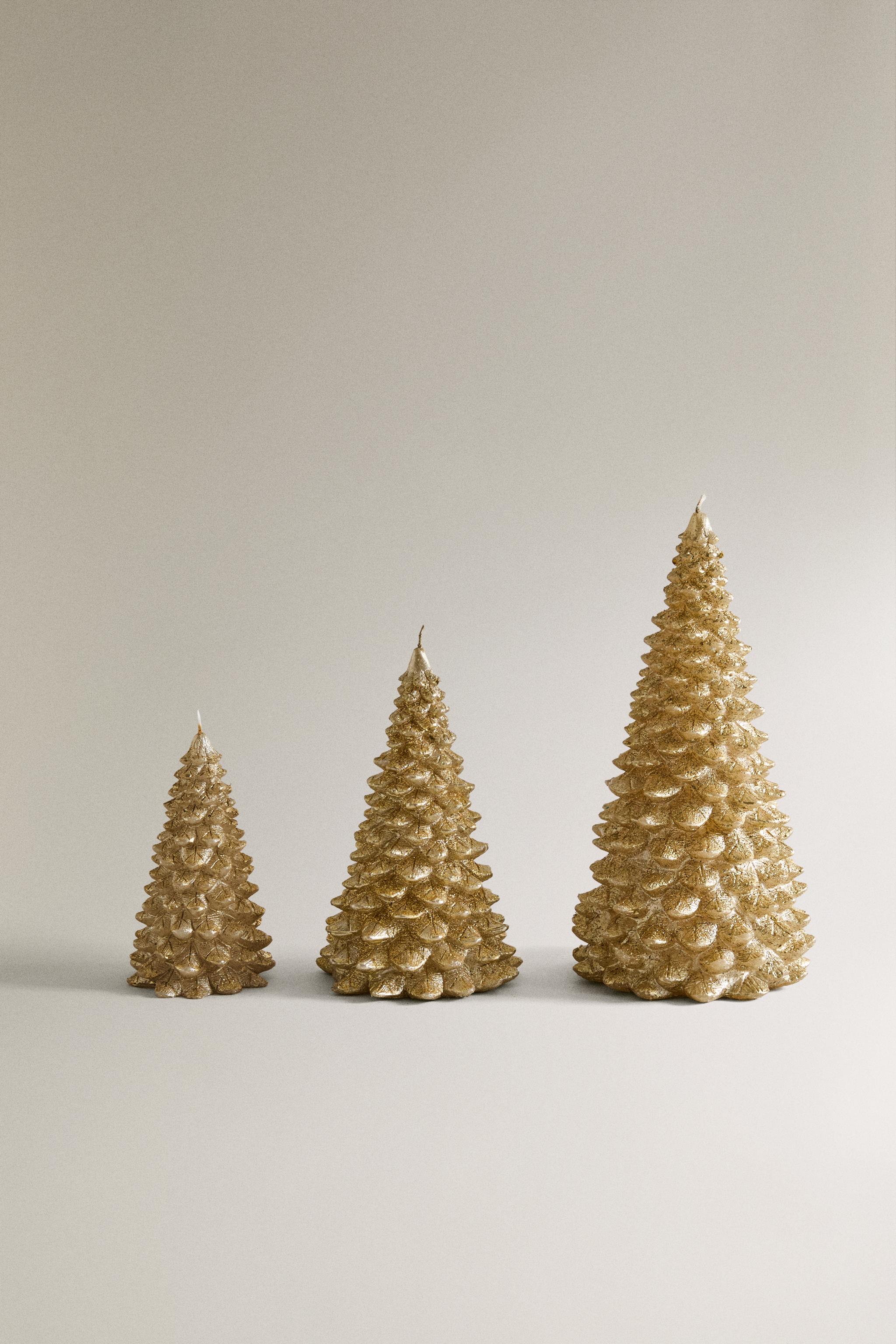 GLITTERY GOLD CHRISTMAS FIR TREE CANDLE